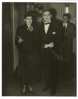 Bela and Lillian at the premiere of Scrooge